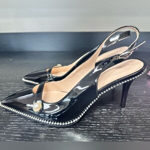 Women’s size 9 kitten heels